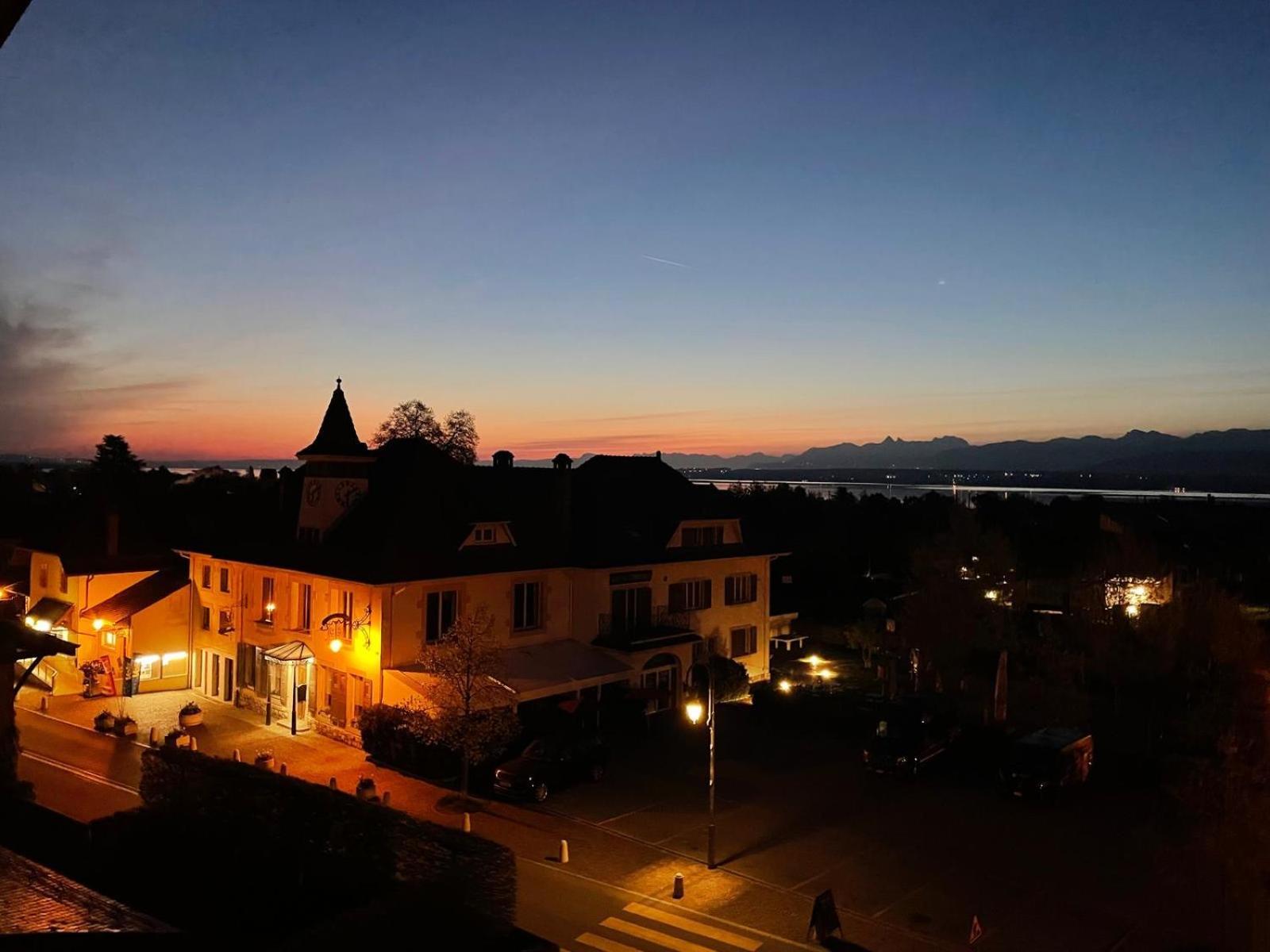Auberge De Founex Екстериор снимка